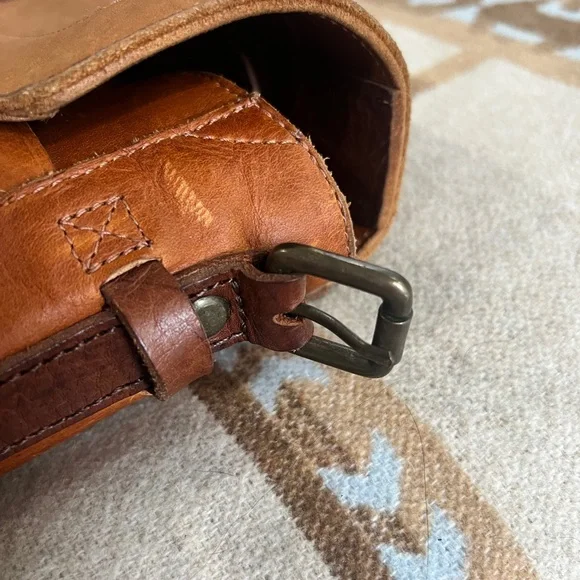 Will Leather Goods Messenger Bag - Picture 6 of 6